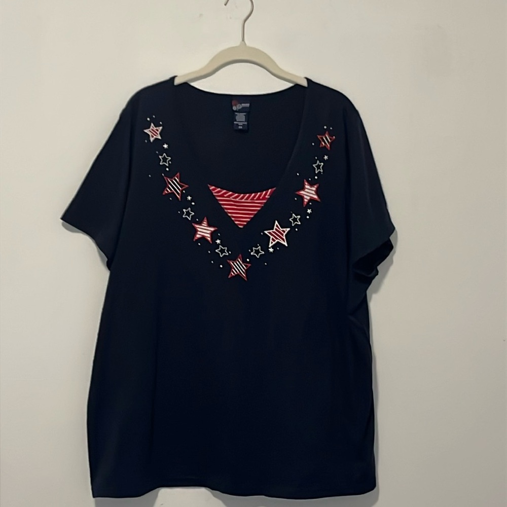 Navy blue T-shirt, 4th July design,short sleeves, V-neck, size 2X, length 28”
